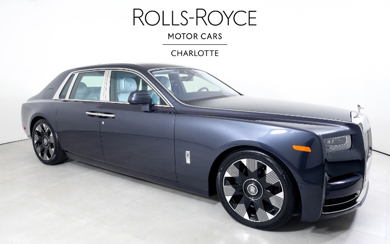 Used-2023-Rolls-Royce-Phantom