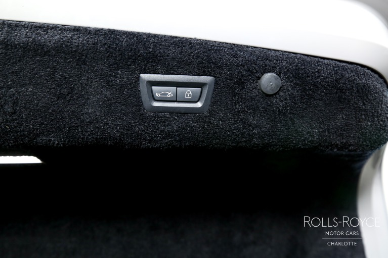 Used-2023-Rolls-Royce-Ghost