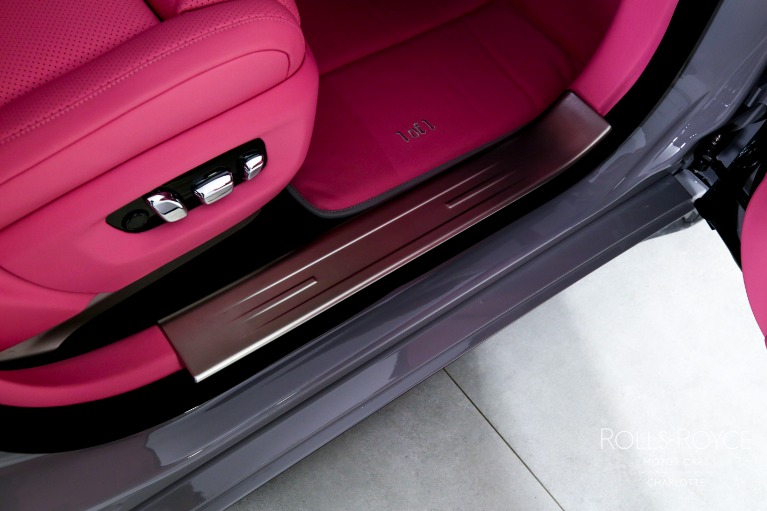 Used-2023-Rolls-Royce-Ghost