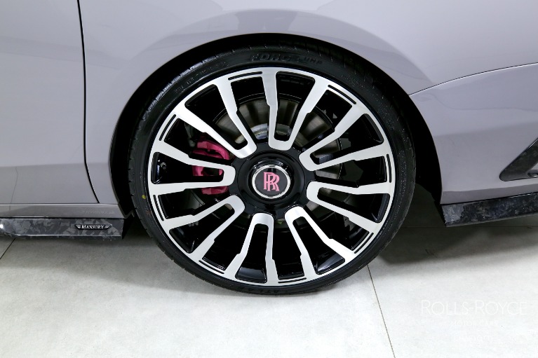 Used-2023-Rolls-Royce-Ghost