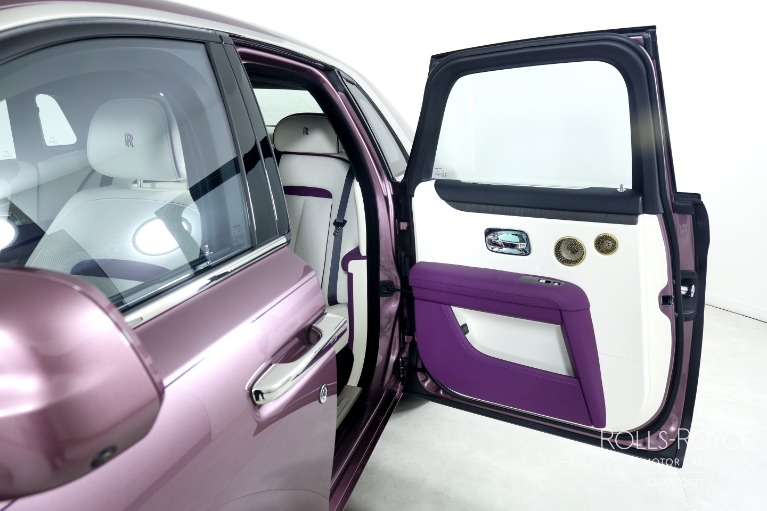 Used-2023-Rolls-Royce-Ghost
