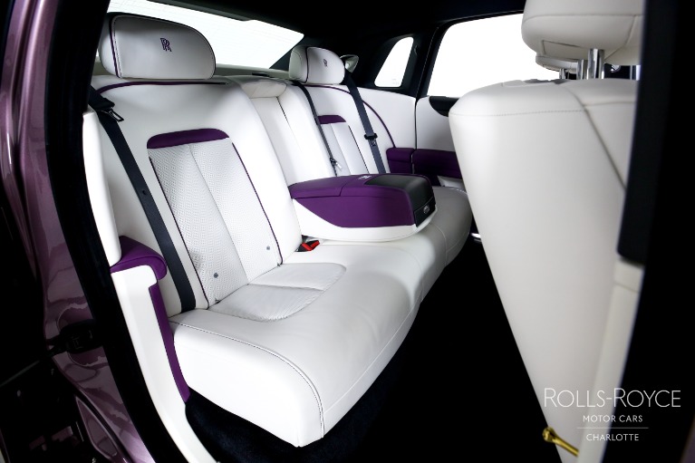 Used-2023-Rolls-Royce-Ghost