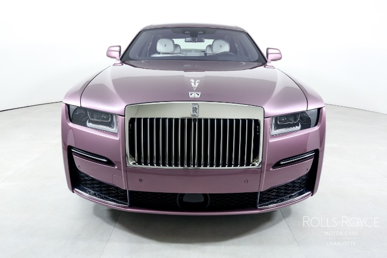 Used-2023-Rolls-Royce-Ghost