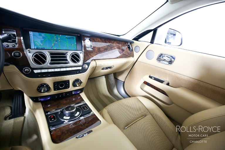 Used-2017-Rolls-Royce-Wraith