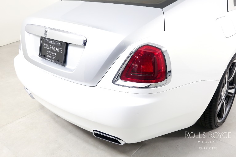 Used-2017-Rolls-Royce-Wraith