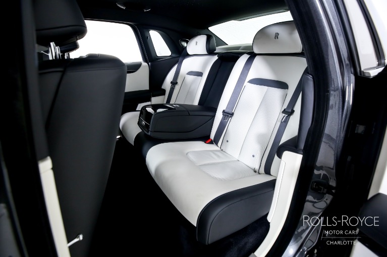 Used-2023-Rolls-Royce-Ghost