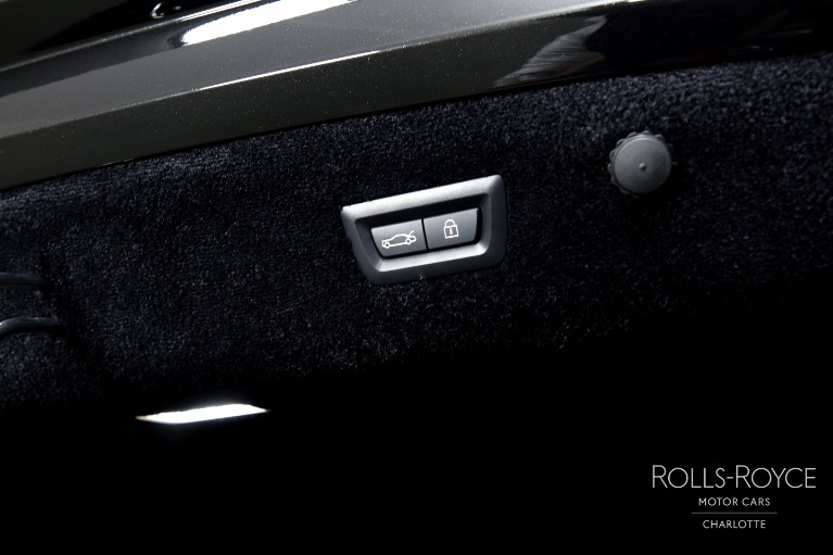 Used-2023-Rolls-Royce-Ghost