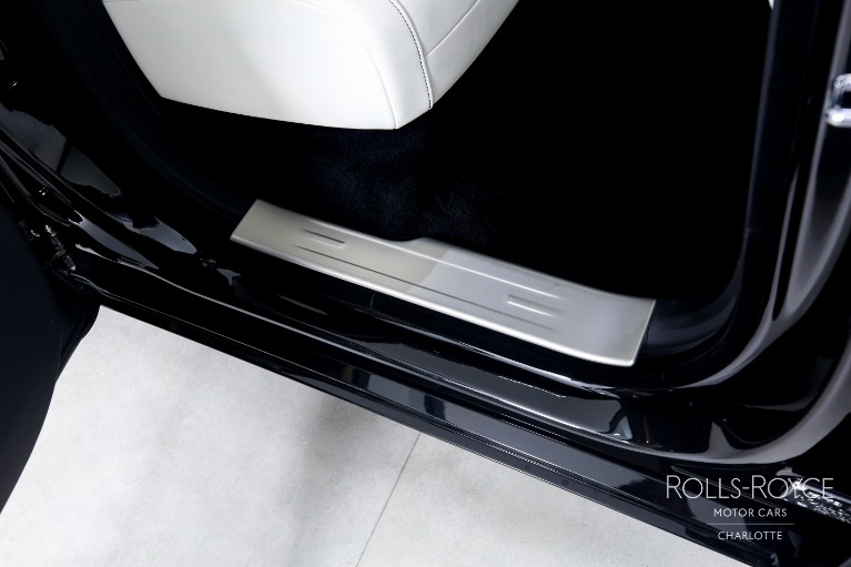 Used-2023-Rolls-Royce-Ghost