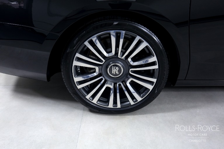 Used-2023-Rolls-Royce-Ghost