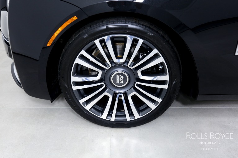Used-2023-Rolls-Royce-Ghost