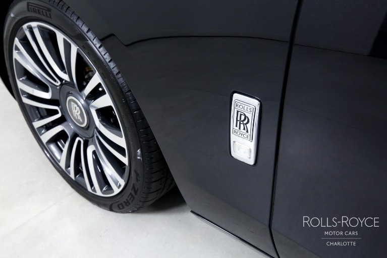 Used-2023-Rolls-Royce-Ghost