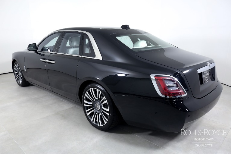 Used-2023-Rolls-Royce-Ghost