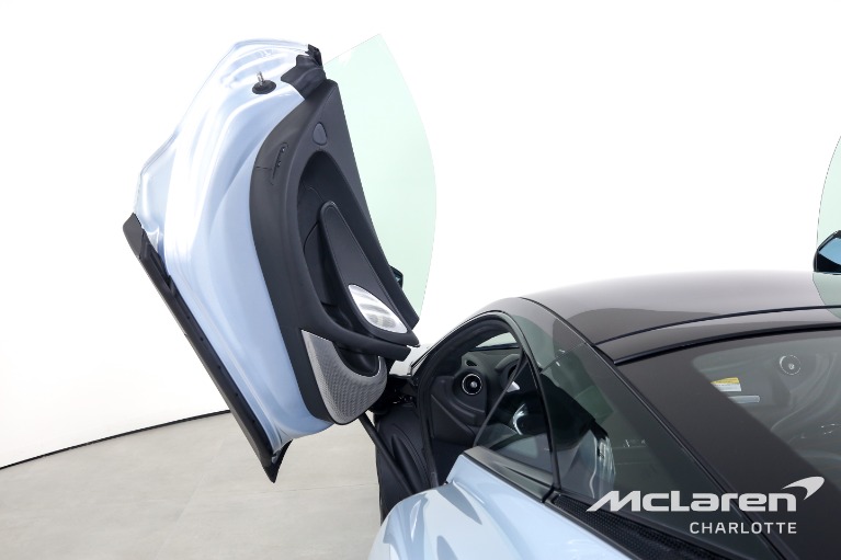 Used-2023-McLaren-GT