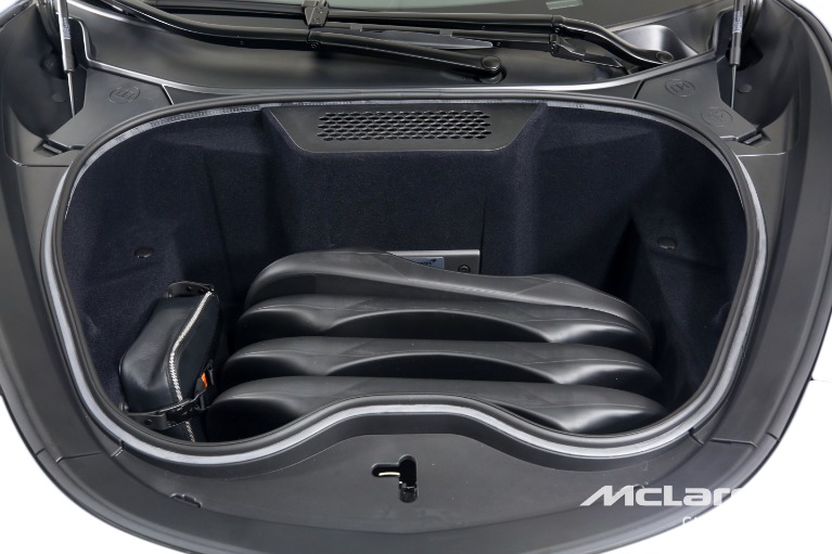 Used-2023-McLaren-GT