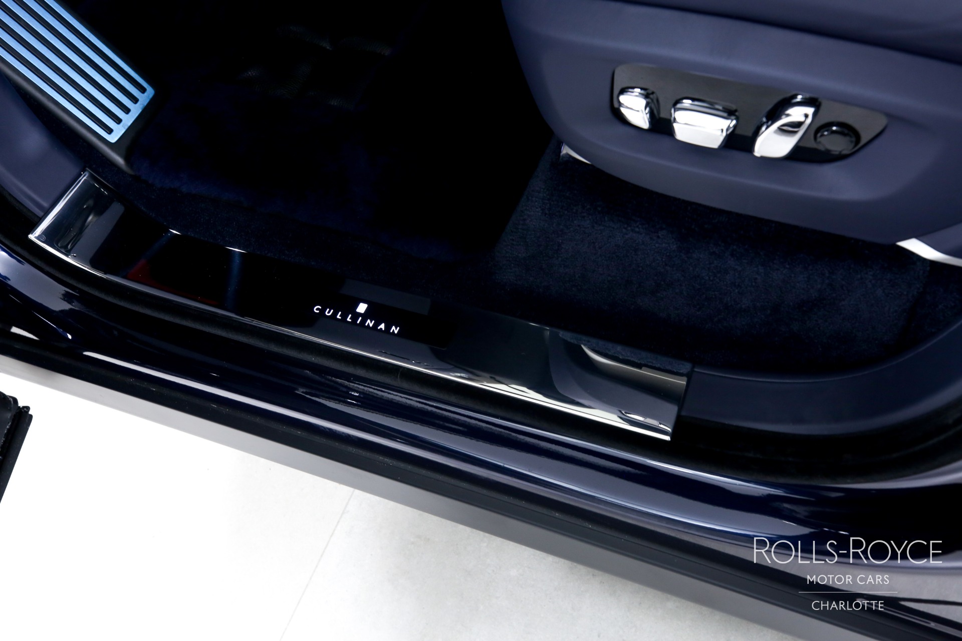 New 2023 Rolls-Royce Cullinan | Charlotte, NC
