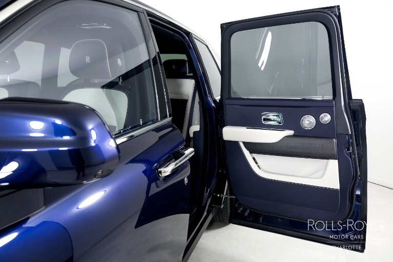 New-2023-Rolls-Royce-Cullinan