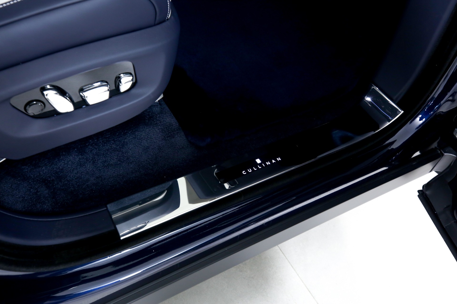 New 2023 Rolls-Royce Cullinan | Charlotte, NC