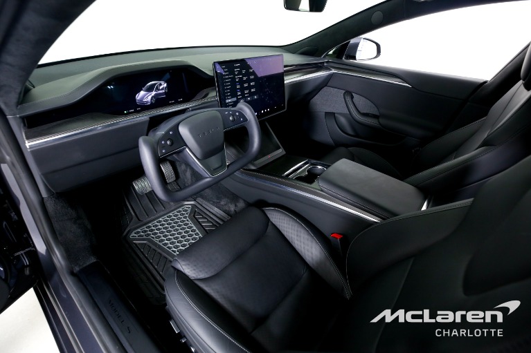 Used-2021-Tesla-Model-S-Plaid