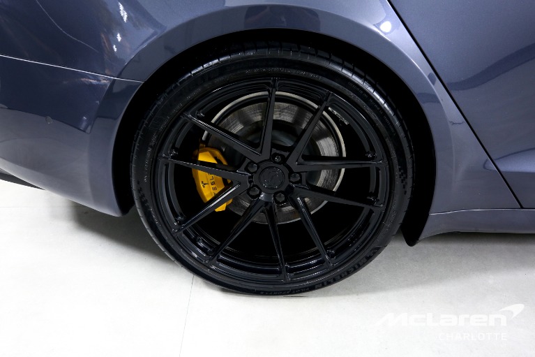 Used-2021-Tesla-Model-S-Plaid