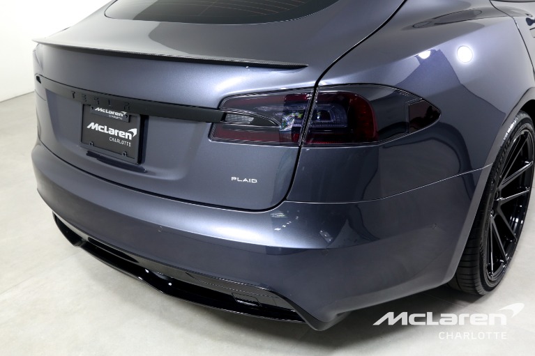 Used-2021-Tesla-Model-S-Plaid