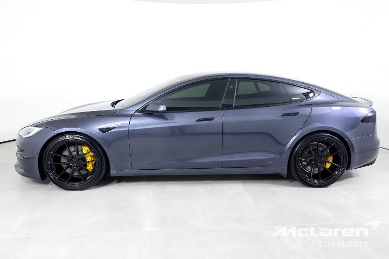 Used-2021-Tesla-Model-S-Plaid