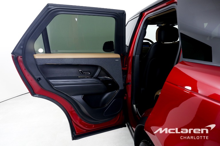 Used-2023-Land-Rover-Range-Rover-Sport-P400-Dynamic-SE