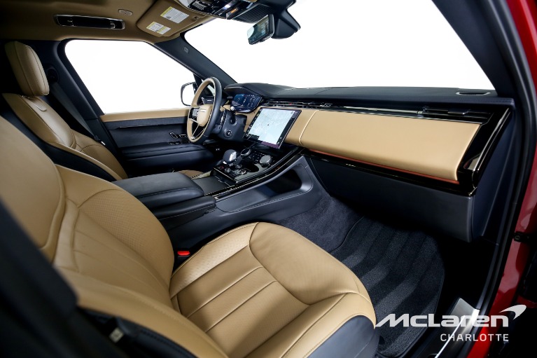 Used-2023-Land-Rover-Range-Rover-Sport-P400-Dynamic-SE