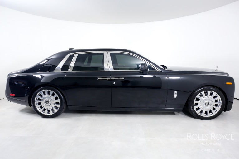 New-2023-Rolls-Royce-Phantom