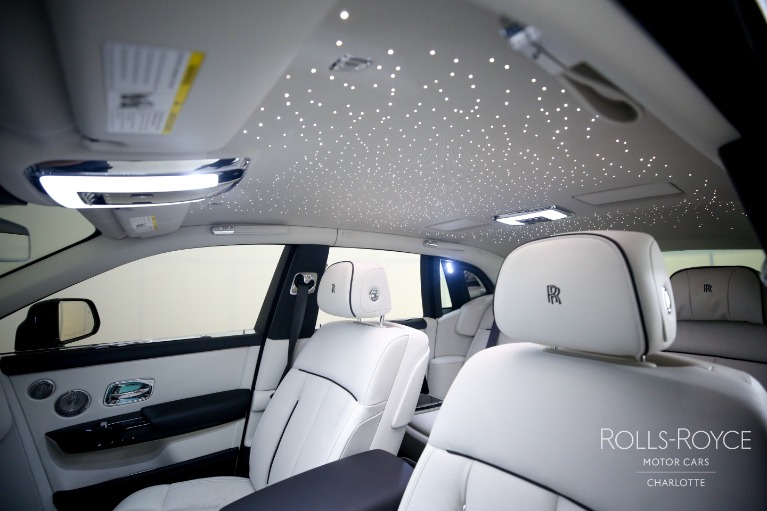 New-2023-Rolls-Royce-Phantom