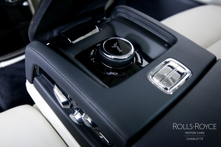 New-2023-Rolls-Royce-Phantom