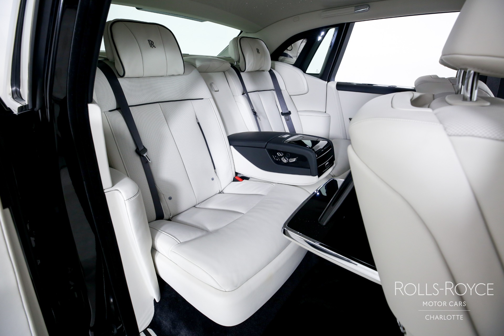 New 2023 Rolls-Royce Phantom | Charlotte, NC