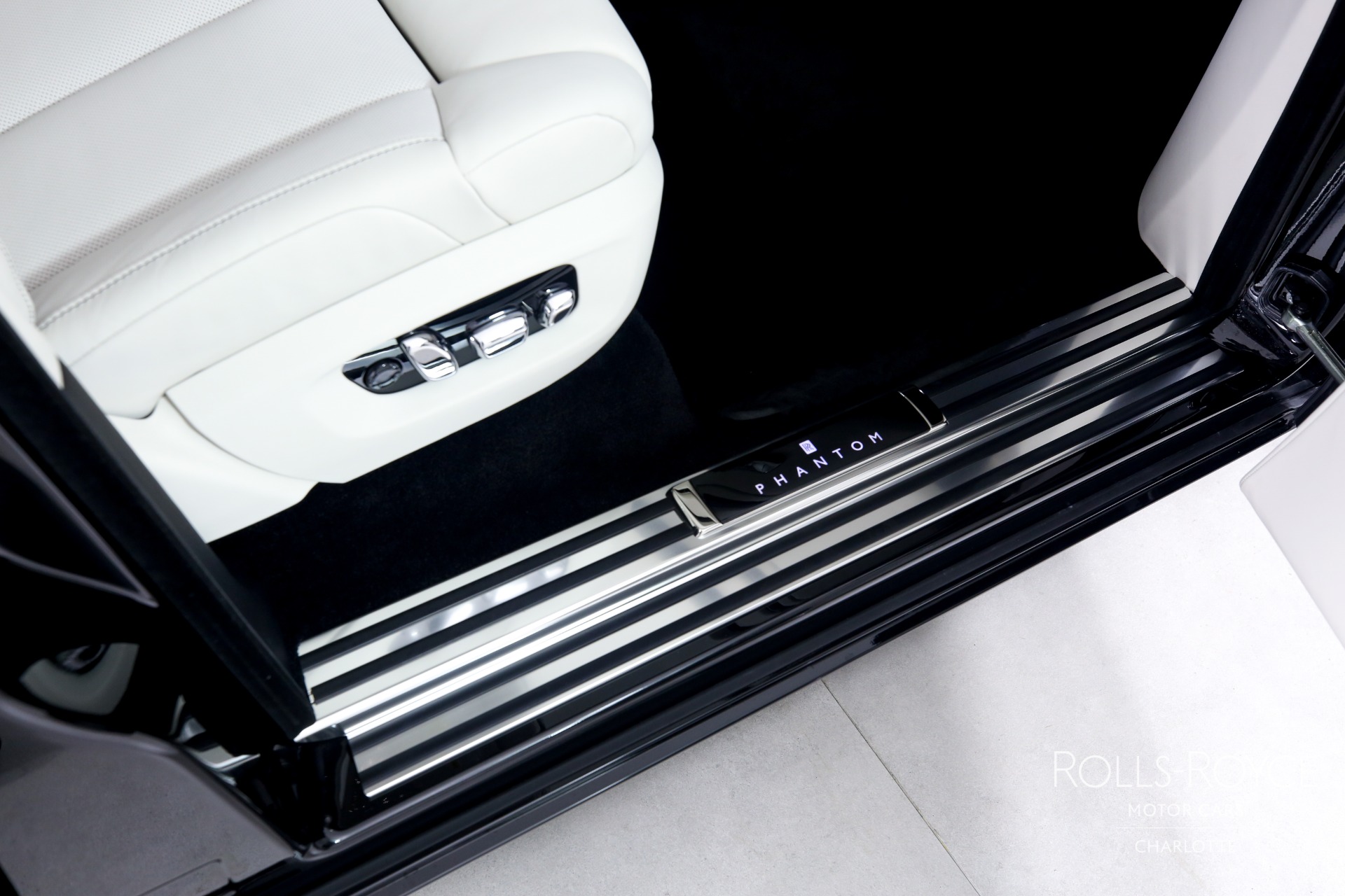 New 2023 Rolls-Royce Phantom | Charlotte, NC