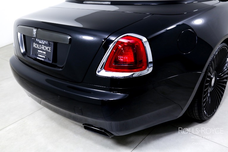 Used-2018-Rolls-Royce-Black-Badge-Dawn