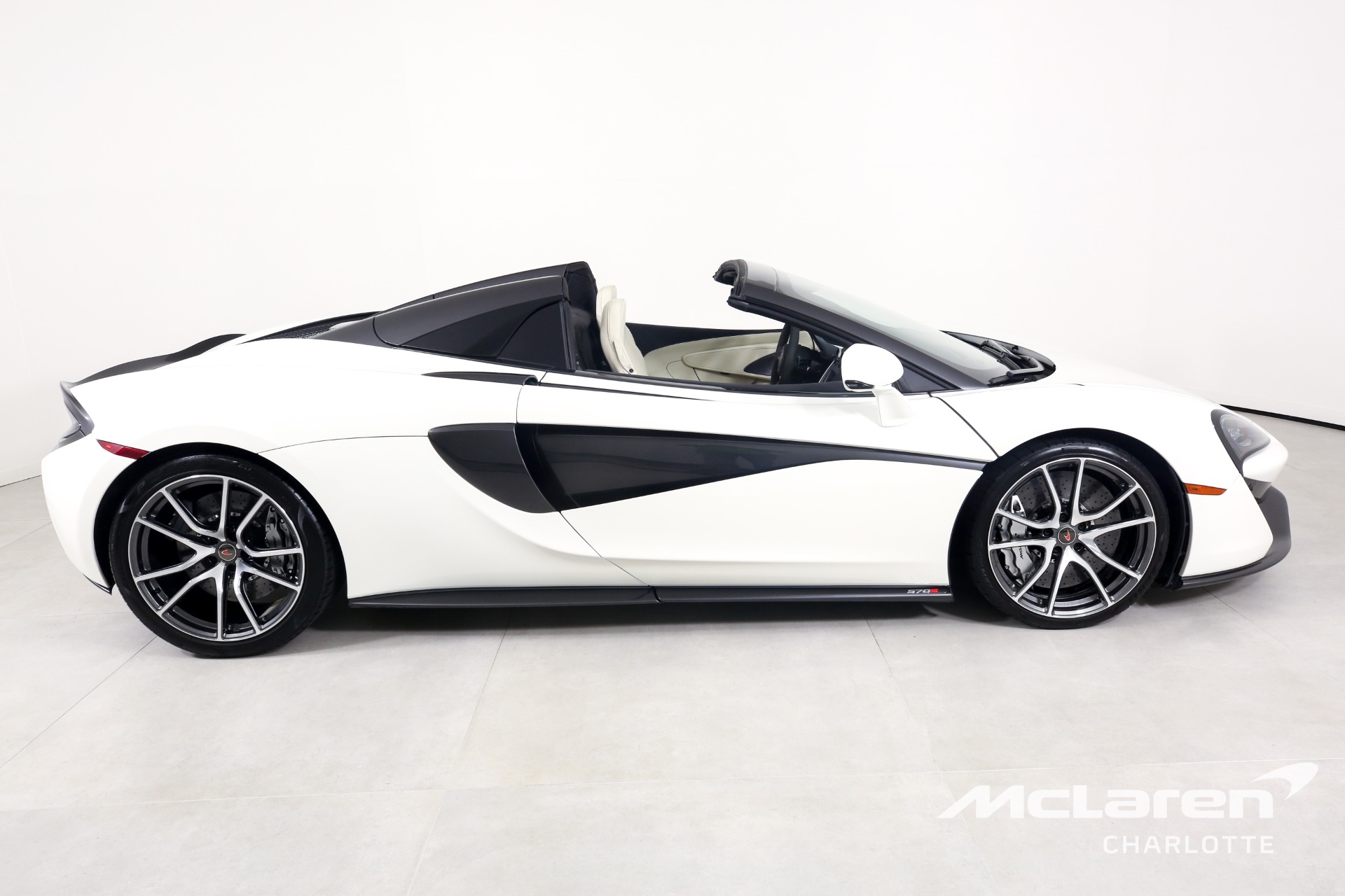 Used 2018 McLaren 570S Spider | Charlotte, NC