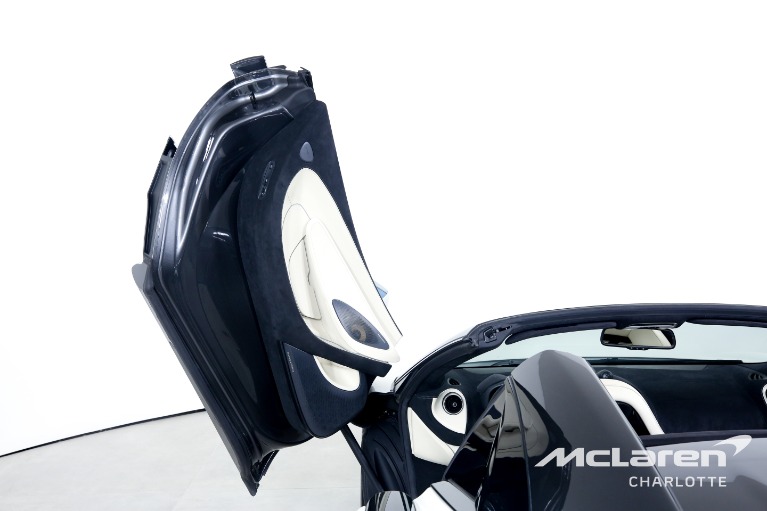 Used-2018-McLaren-570S-Spider