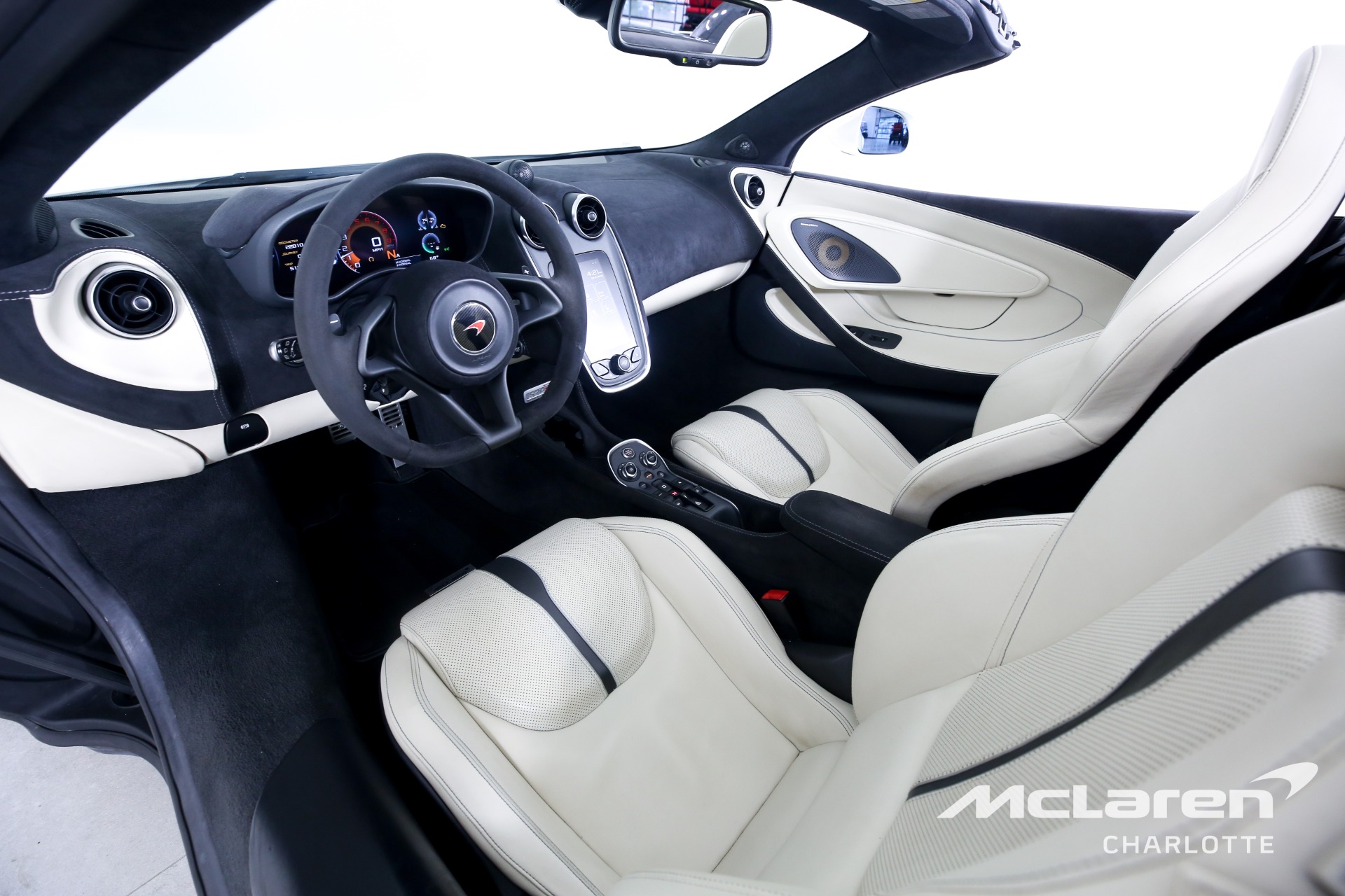 Used 2018 McLaren 570S Spider | Charlotte, NC