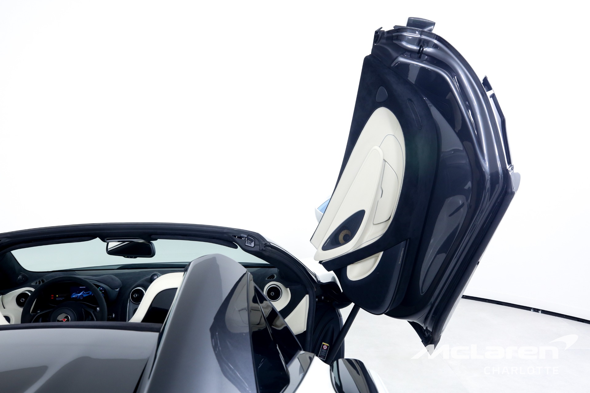 Used 2018 McLaren 570S Spider | Charlotte, NC