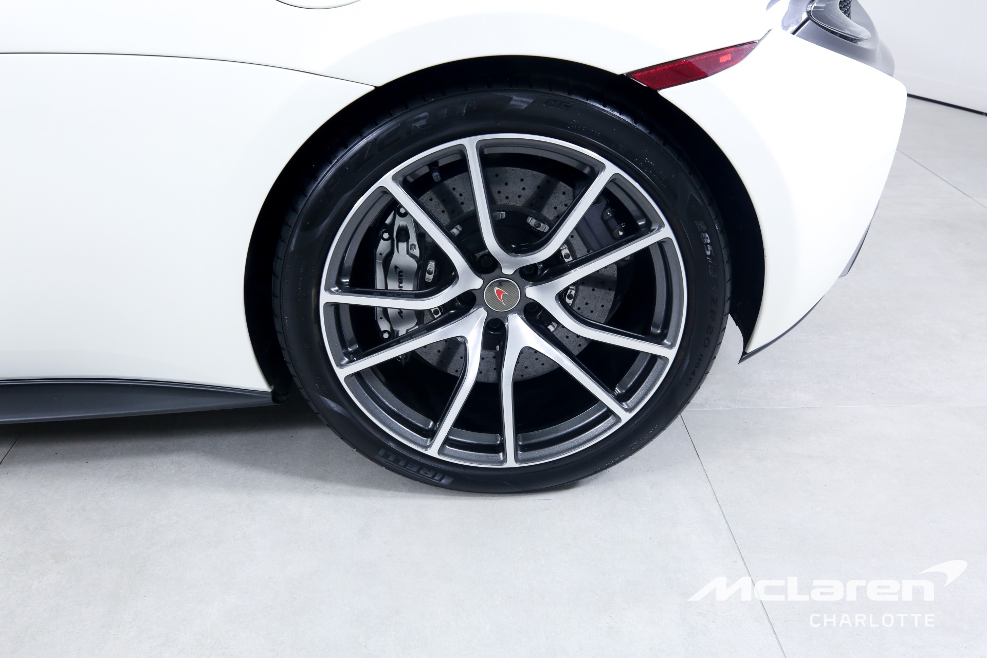 Used 2018 McLaren 570S Spider | Charlotte, NC