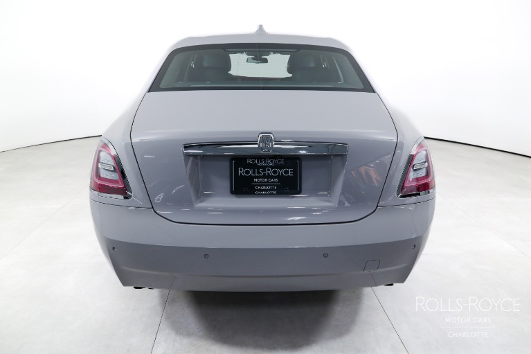 Used-2023-Rolls-Royce-Ghost