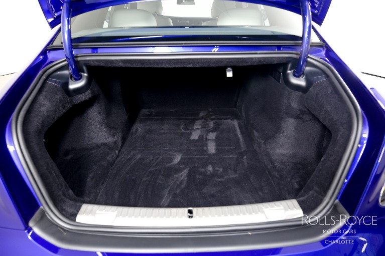 Used-2023-Rolls-Royce-Ghost