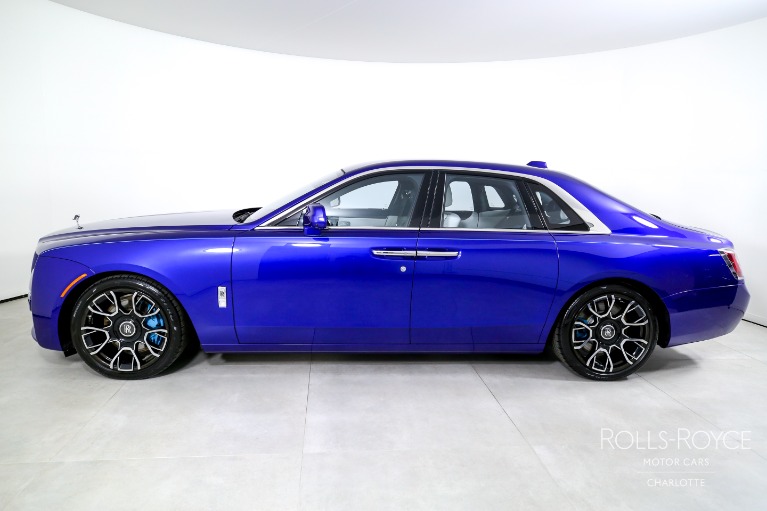 Used-2023-Rolls-Royce-Ghost