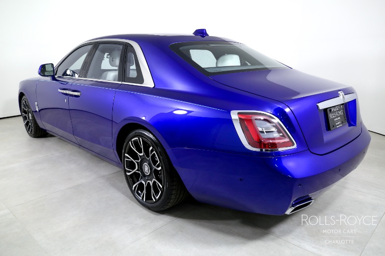 Used-2023-Rolls-Royce-Ghost