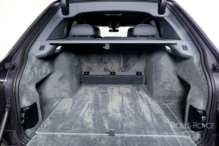 Used-2023-Rolls-Royce-Cullinan