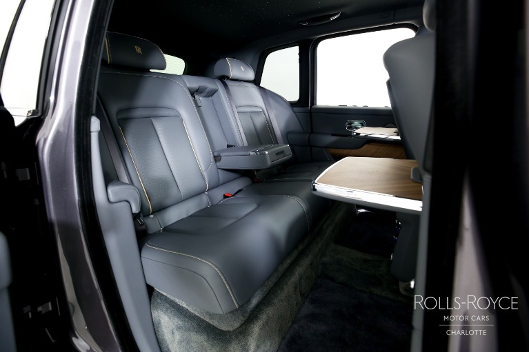Used-2023-Rolls-Royce-Cullinan