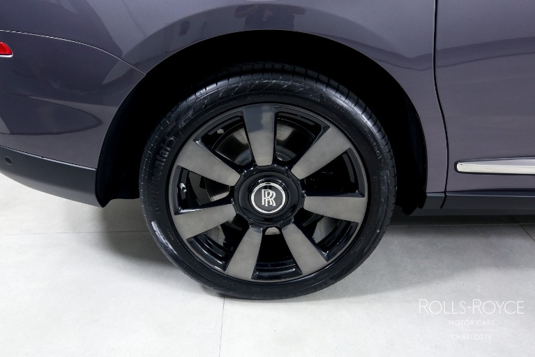 Used-2023-Rolls-Royce-Cullinan