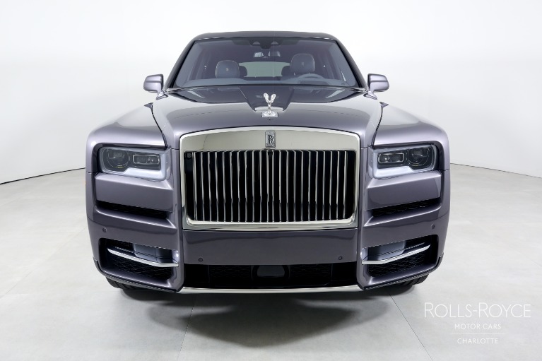 Used-2023-Rolls-Royce-Cullinan