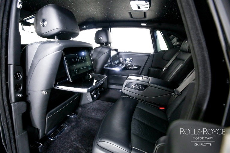Used-2019-Rolls-Royce-Phantom
