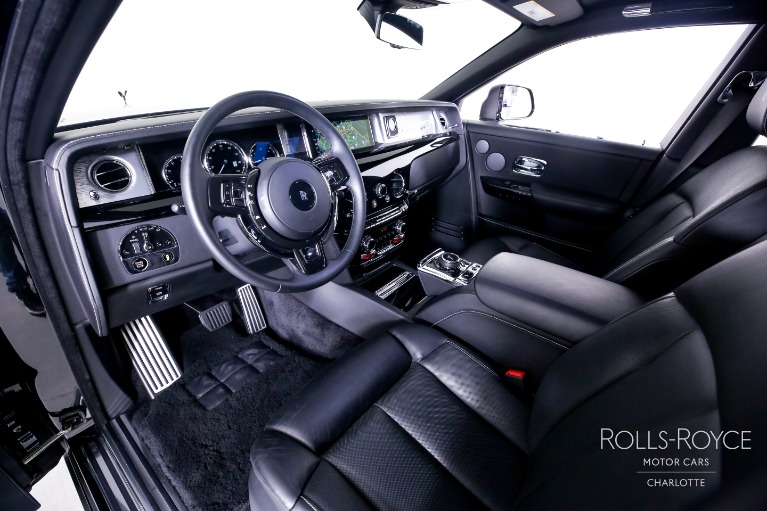 Used-2019-Rolls-Royce-Phantom