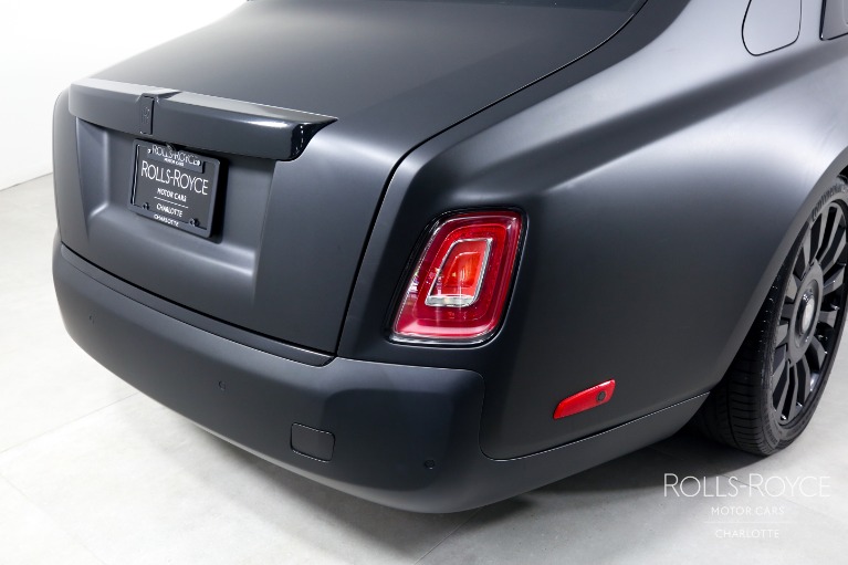 Used-2019-Rolls-Royce-Phantom