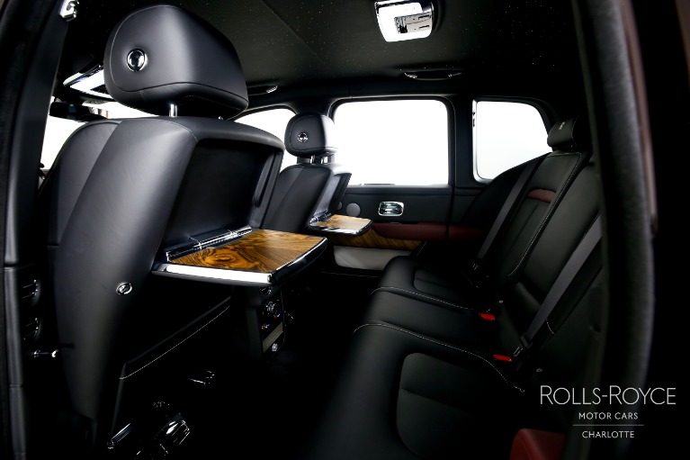 Used-2023-Rolls-Royce-Cullinan